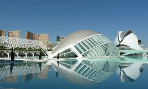 https://freefunguides.com/wp-content/uploads/2019/08/valencia-city-of-arts-and-science.jpg
