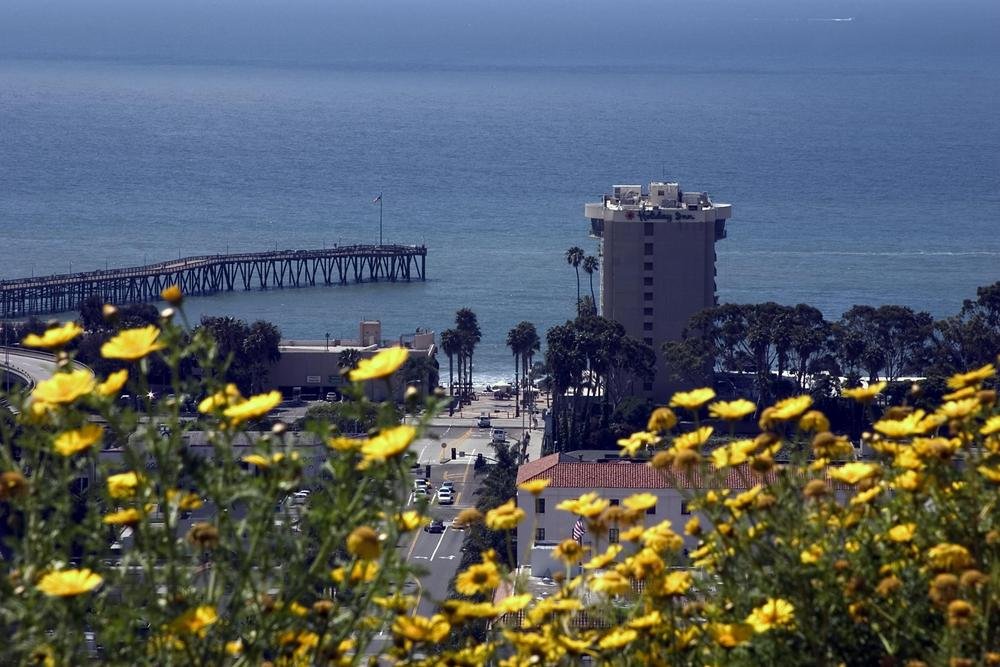 https://freefunguides.com/wp-content/uploads/2020/01/overlooking-ventura-in-the-spring.jpg