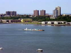Tug on the Hudson