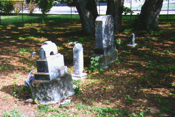 https://freefunguides.com/wp-content/uploads/2020/08/seguin-king-cemetery.jpg